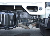 いすゞエルフ平ボディ小型（2t・3t）[写真23]