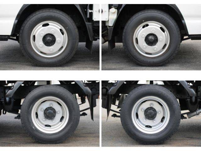 いすゞエルフ平ボディ小型（2t・3t）[写真23]