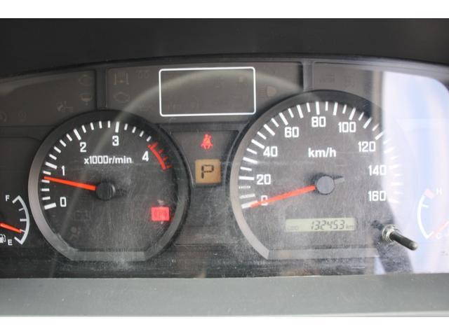 いすゞエルフ平ボディ小型（2t・3t）[写真25]