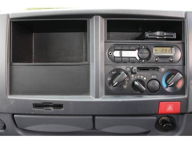 いすゞエルフ平ボディ小型（2t・3t）[写真26]