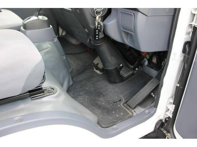 いすゞエルフ平ボディ小型（2t・3t）[写真31]