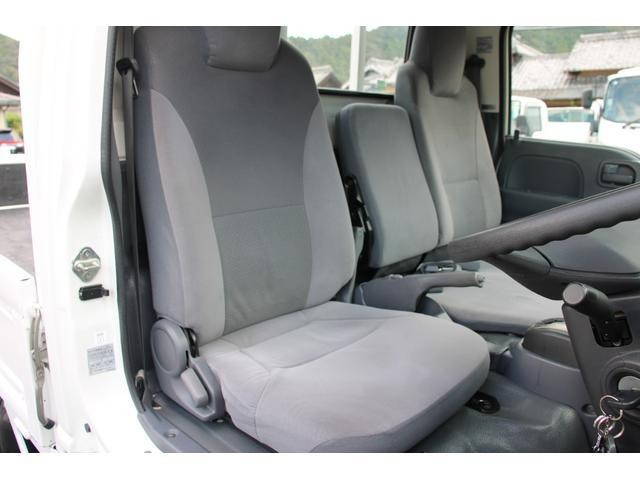 いすゞエルフ平ボディ小型（2t・3t）[写真32]