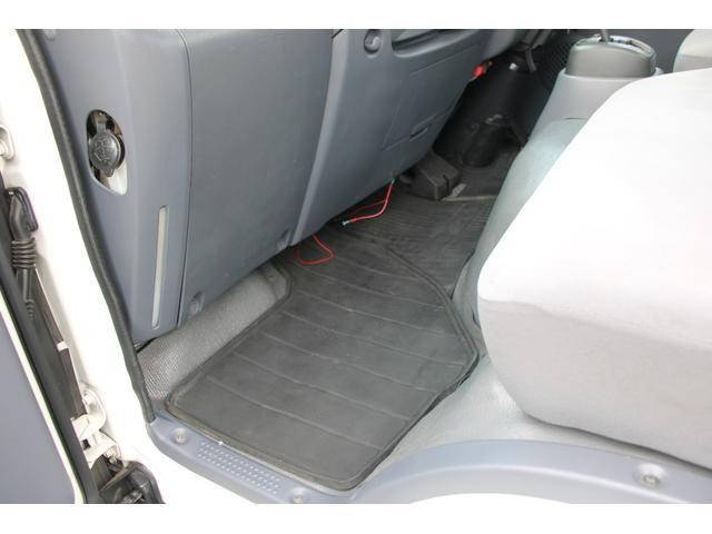 いすゞエルフ平ボディ小型（2t・3t）[写真35]