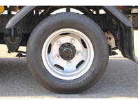 三菱ふそうキャンター平ボディ小型（2t・3t）[写真31]