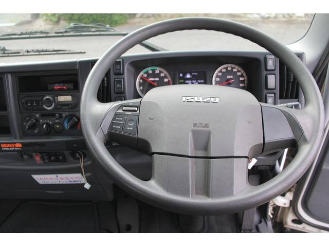 いすゞフォワードクレーン4段中型（4t）[写真31]