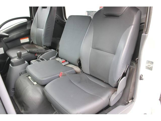 いすゞフォワードクレーン4段中型（4t）[写真38]