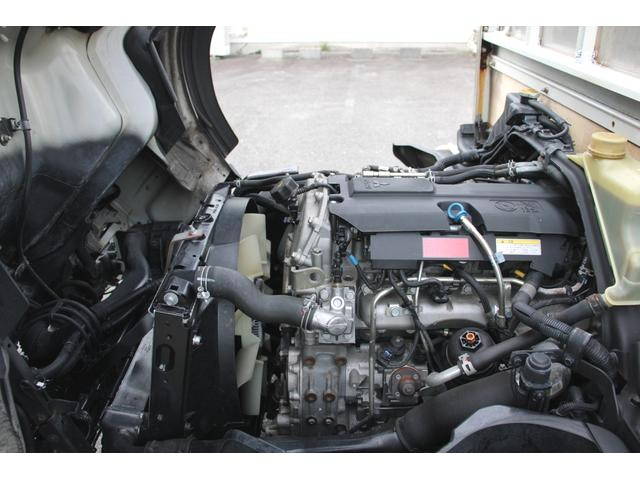 三菱ふそうキャンター平ボディ小型（2t・3t）[写真10]