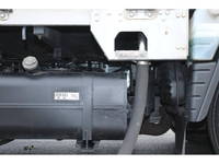 三菱ふそうキャンター平ボディ小型（2t・3t）[写真20]