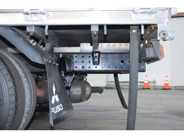 三菱ふそうキャンター平ボディ小型（2t・3t）[写真21]