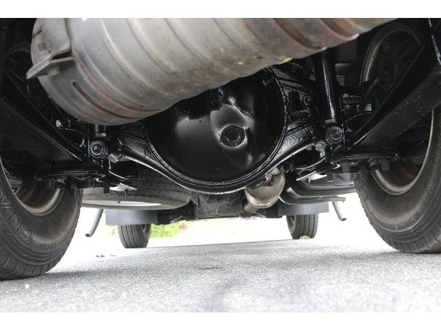 三菱ふそうキャンター平ボディ小型（2t・3t）[写真26]