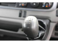 三菱ふそうキャンター平ボディ小型（2t・3t）[写真33]