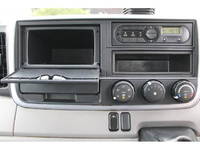 三菱ふそうキャンター平ボディ小型（2t・3t）[写真35]