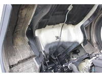 三菱ふそうキャンター平ボディ小型（2t・3t）[写真09]