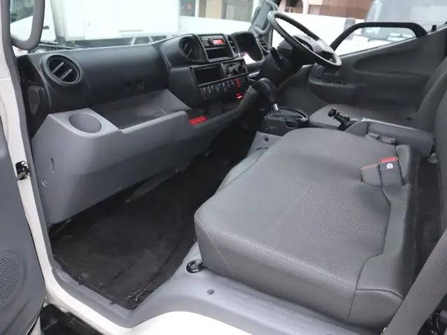 トヨタダイナ平ボディ小型（2t・3t）[写真30]