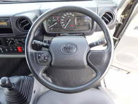 トヨタダイナ平ボディ小型（2t・3t）[写真12]