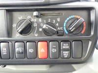 トヨタダイナ平ボディ小型（2t・3t）[写真18]