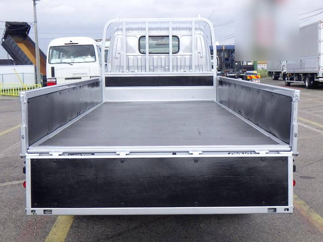 トヨタダイナ平ボディ小型（2t・3t）[写真20]