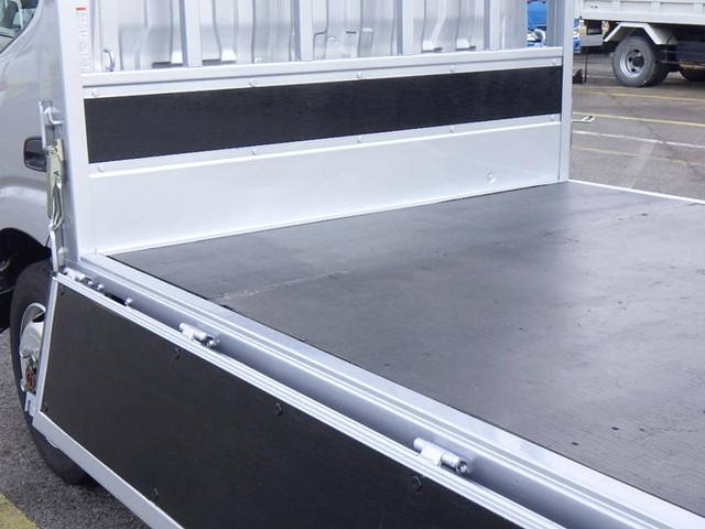 トヨタダイナ平ボディ小型（2t・3t）[写真25]