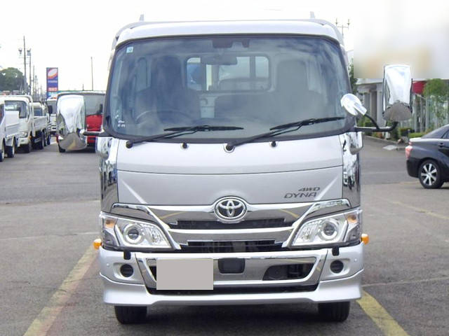 トヨタダイナ平ボディ小型（2t・3t）[写真03]