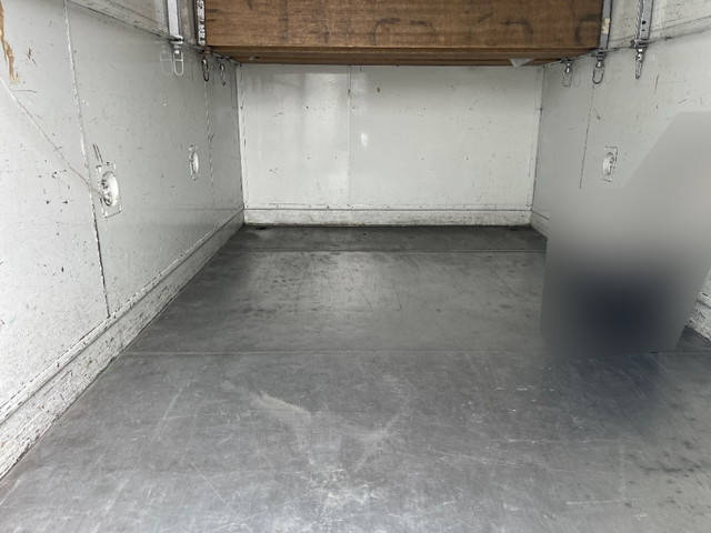 三菱ふそうキャンターアルミバン小型（2t・3t）[写真13]