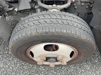 三菱ふそうキャンターアルミバン小型（2t・3t）[写真15]