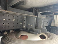 三菱ふそうキャンターアルミバン小型（2t・3t）[写真17]