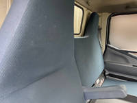 三菱ふそうキャンターアルミバン小型（2t・3t）[写真21]