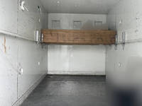 三菱ふそうキャンターアルミバン小型（2t・3t）[写真09]