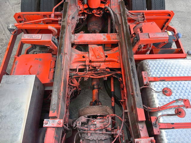 日野プロフィア深ダンプ（土砂禁ダンプ）大型（10t）[写真21]