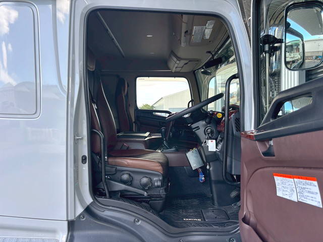 日野プロフィア深ダンプ（土砂禁ダンプ）大型（10t）[写真23]