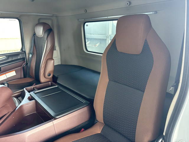 日野プロフィア深ダンプ（土砂禁ダンプ）大型（10t）[写真28]