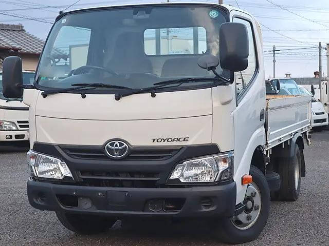 トヨタトヨエース平ボディ小型（2t・3t）[写真03]