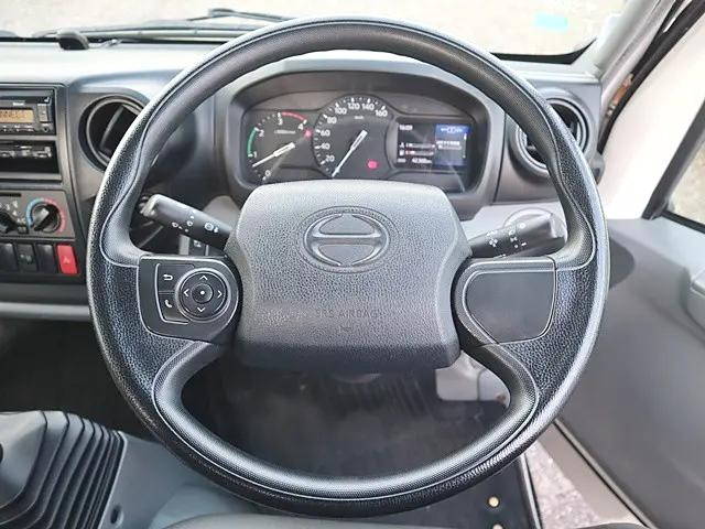 日野デュトロ平ボディ小型（2t・3t）[写真04]