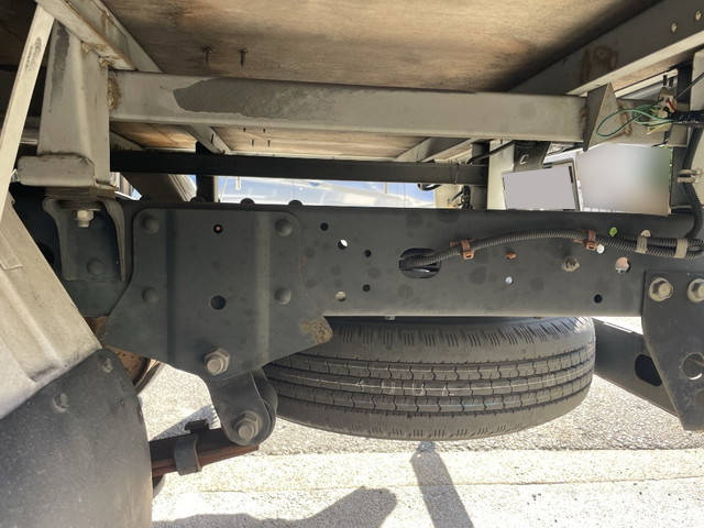 日産アトラス平ボディ小型（2t・3t）[写真18]