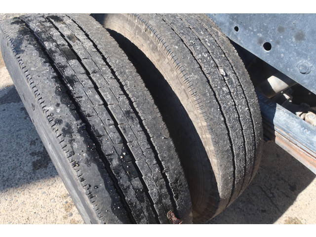 いすゞエルフダンプ小型（2t・3t）[写真14]