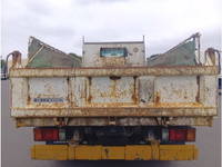 いすゞエルフダンプ小型（2t・3t）[写真08]