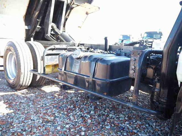 いすゞエルフローダーダンプ小型（2t・3t）[写真17]