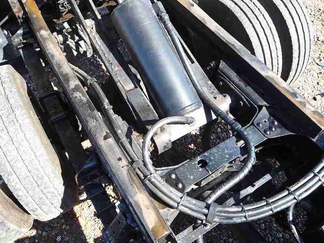 いすゞエルフローダーダンプ小型（2t・3t）[写真20]