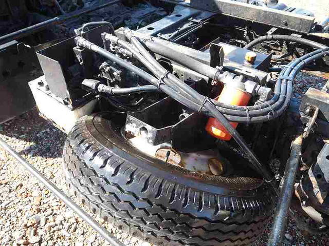 いすゞエルフローダーダンプ小型（2t・3t）[写真25]