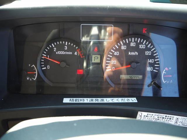 いすゞエルフローダーダンプ小型（2t・3t）[写真39]