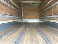 いすゞフォワードアルミバン中型（4t）[写真12]