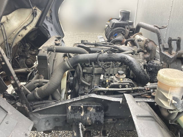 いすゞフォワードアルミバン中型（4t）[写真27]