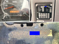 いすゞフォワードアルミバン中型（4t）[写真40]