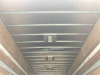 いすゞフォワードアルミバン中型（4t）[写真09]