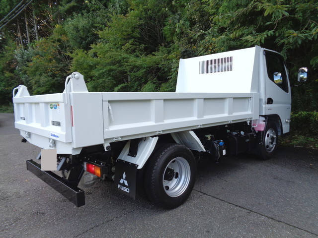 三菱ふそうキャンターダンプ小型（2t・3t）[写真10]