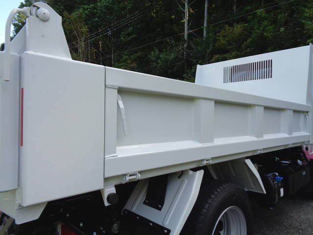 三菱ふそうキャンターダンプ小型（2t・3t）[写真15]