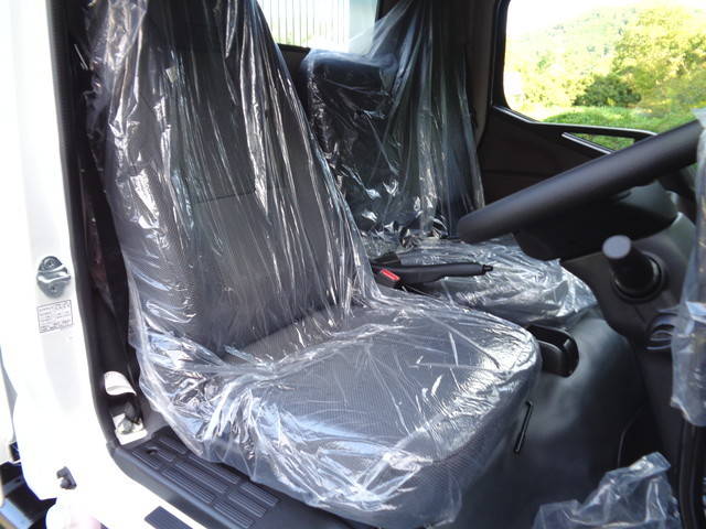 三菱ふそうキャンターダンプ小型（2t・3t）[写真27]