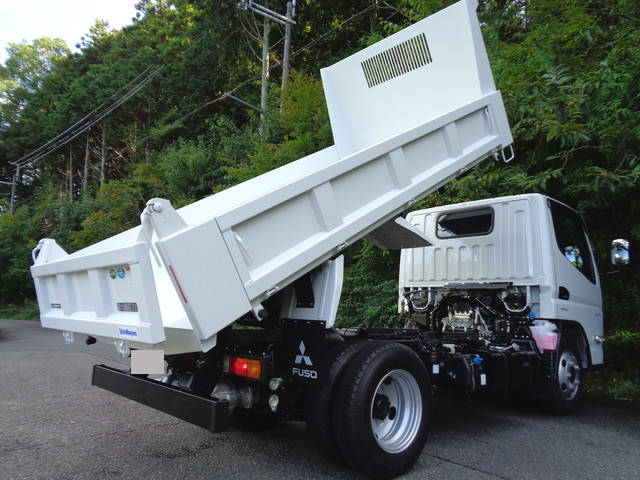 三菱ふそうキャンターダンプ小型（2t・3t）[写真04]