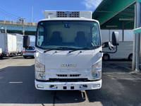 いすゞエルフ冷凍車（冷蔵車）小型（2t・3t）[写真04]