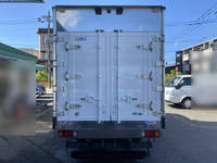 いすゞエルフ冷凍車（冷蔵車）小型（2t・3t）[写真07]